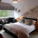 Glenville Guest House - Adults Only