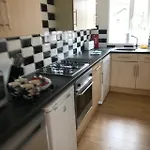 Oakleaf Apartment