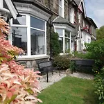 Brook House ― Free On-Site Car Park