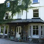 Knoll Country House