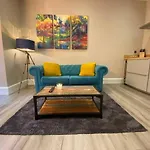 Biskey Howe Flat - Free Off-Site Health Club Access With Pool, Sauna, Steam Room & Gym