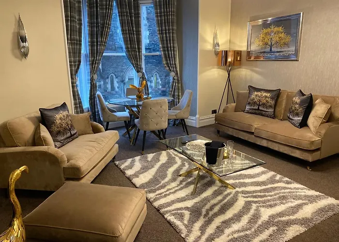 Merewyke Boutique Luxury Family Apartment Sleeps 4 , Central Location