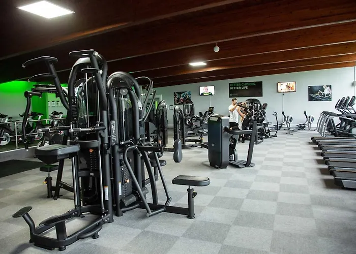 Biskey Howe Flat - Free Off-Site Health Club Access With Pool, Sauna, Steam Room & Gym