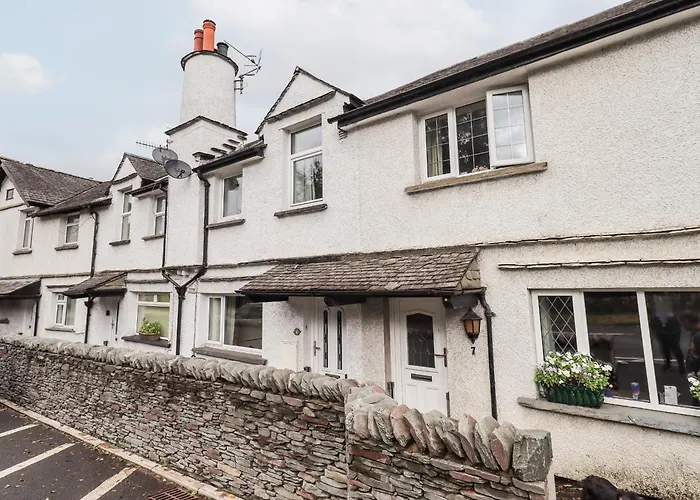 6 Calgarth View