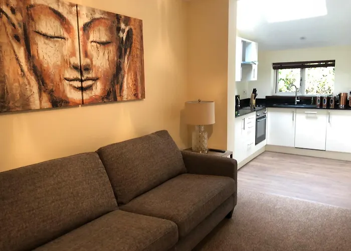 Lakes Hotel & Spa Apartments