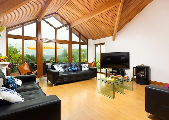 View From Within, Bowness - Dog Friendly Home With Hot Tub