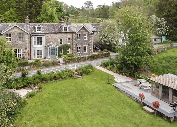 Low House