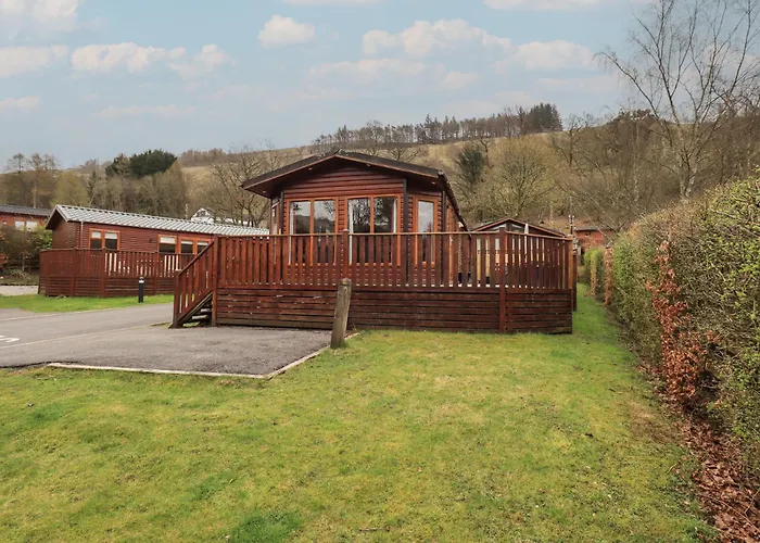 Striding Edge Lodge