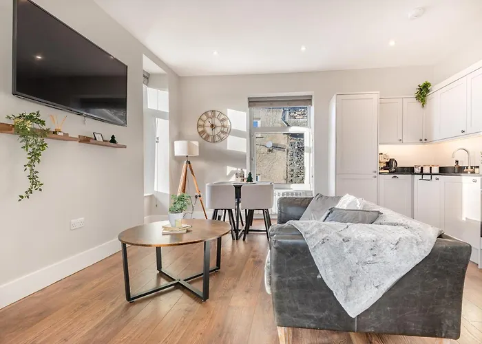 The Cosy Loft, Pet Friendly In Windermere