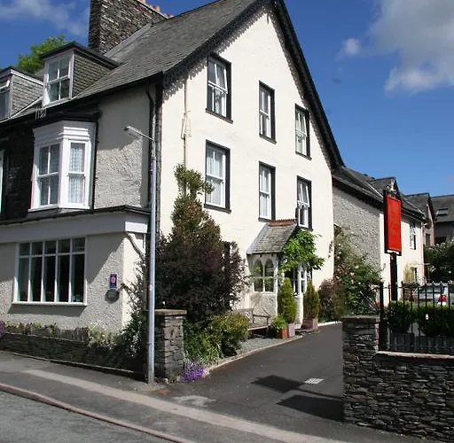 Mylne Bridge House