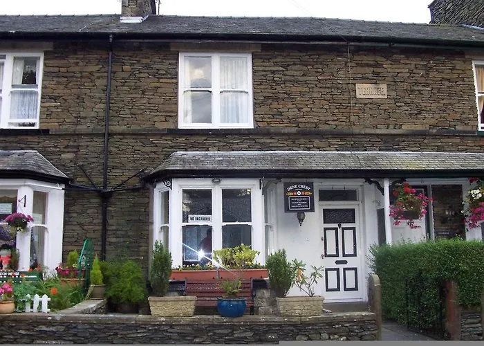 Denecrest Guest House