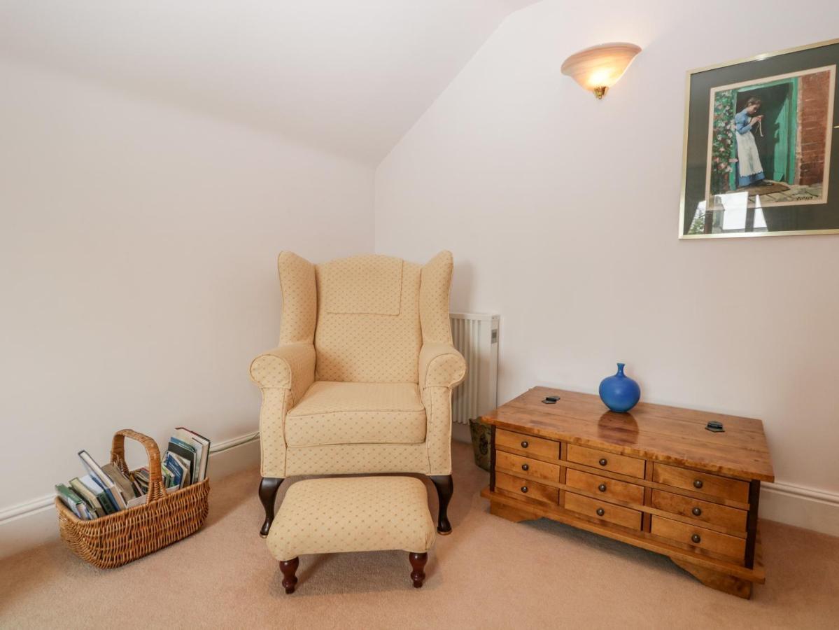 Apartment Parnam