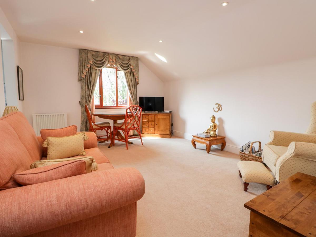 Parnam Apartment Windermere