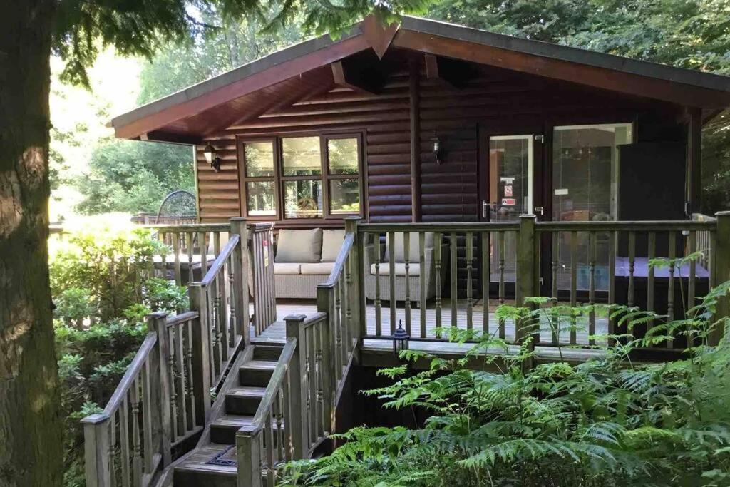 Mistletoe One Luxury With Hot Tub