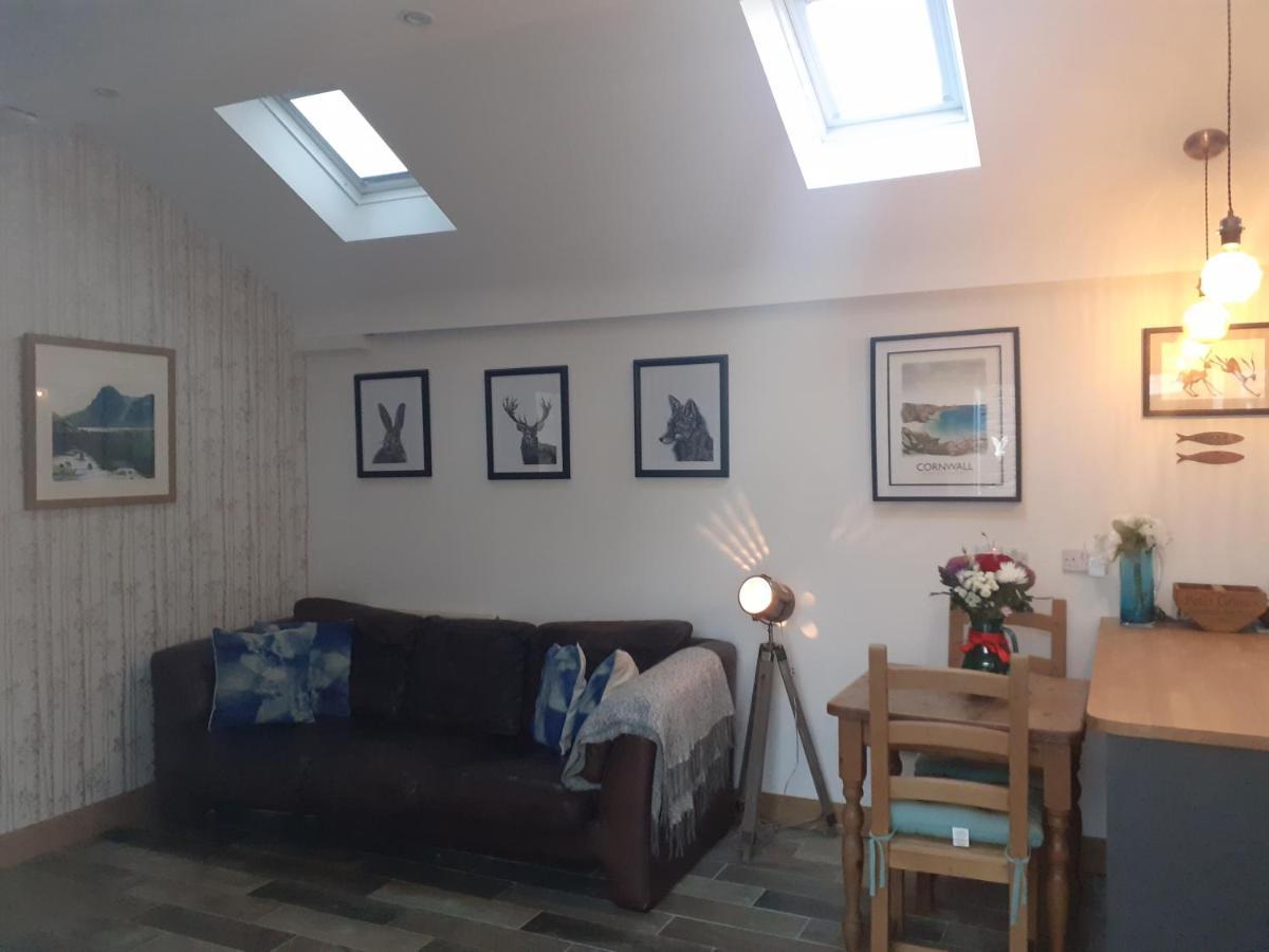 The Bird House At Invergarry Apartment *