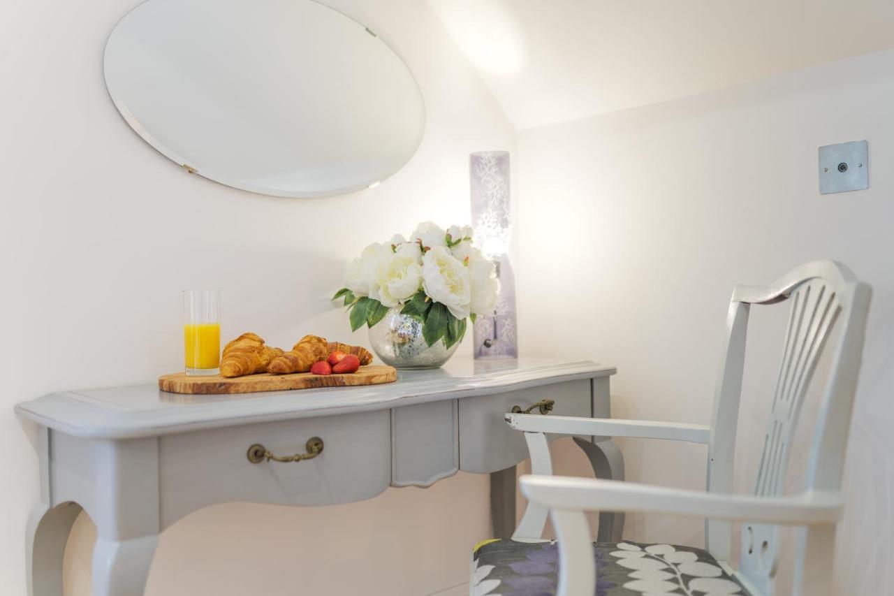 Cunsey, Penthouse