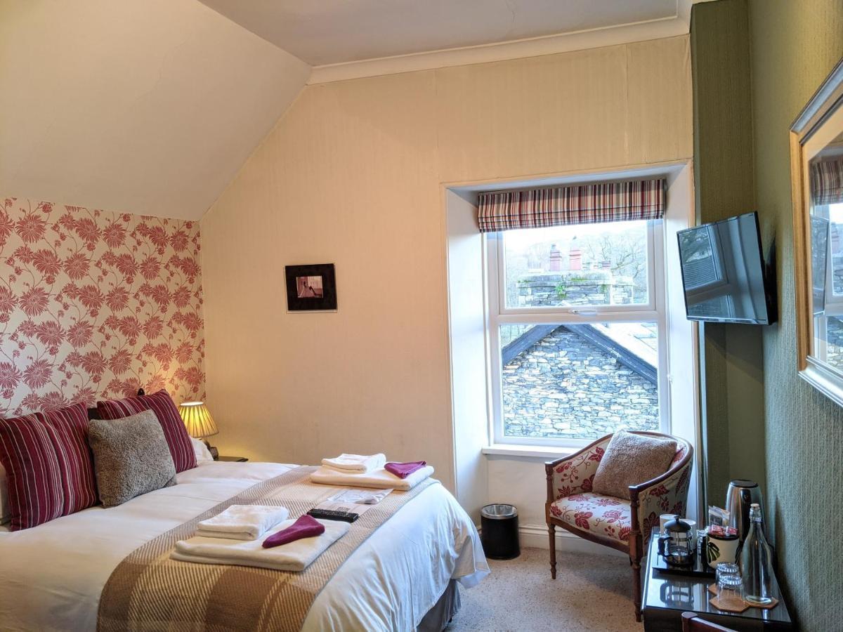 1 Park Road 4*