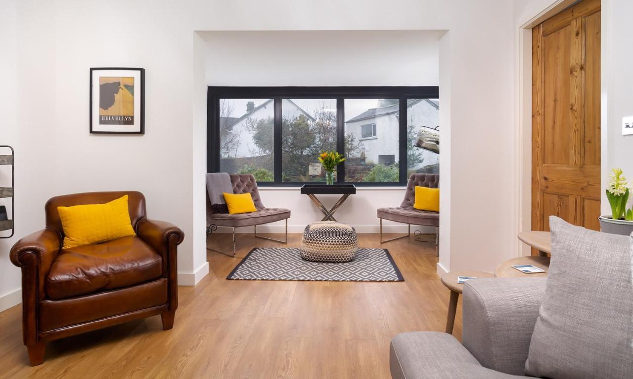 Foxrock * Windermere
