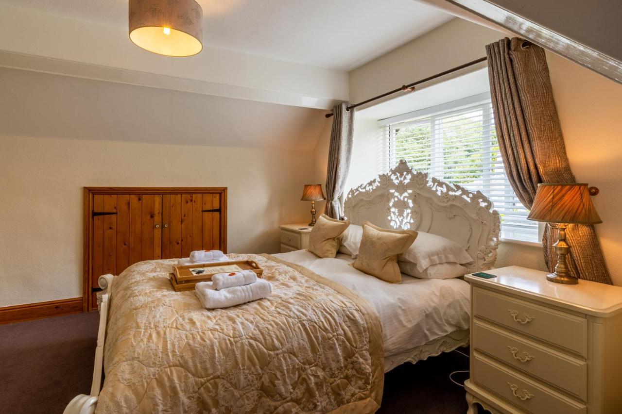 Chestnuts (adults Only) 4*