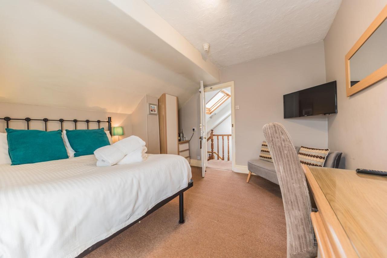 Holly-wood Guest house Windermere