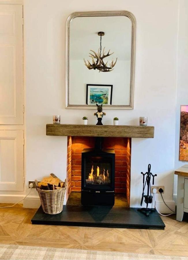 Woodland - Private Courtyard - Pet Friendly Retreat In The Heart Of *