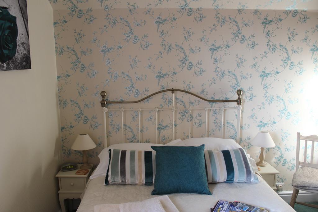 Ivy Bank Guest house 4*