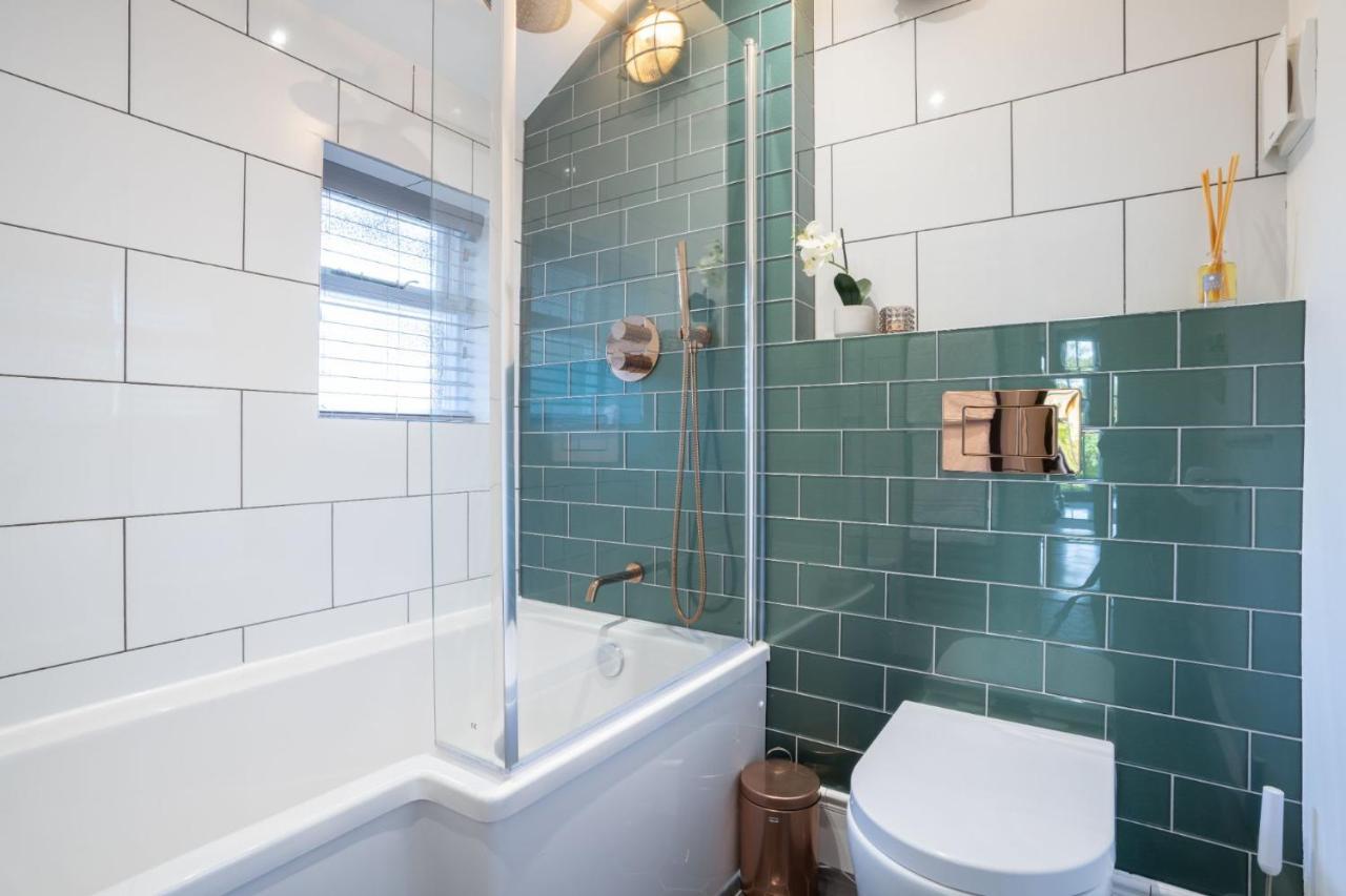 Loughrigg At Lipwood - Stunning 2 Bedroom - 1 Bathroom - Gentleman's - Central *