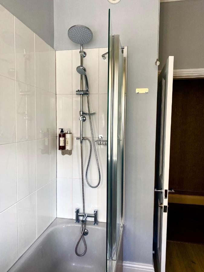 Merewyke Boutique Luxury Family Sleeps 4 , Location