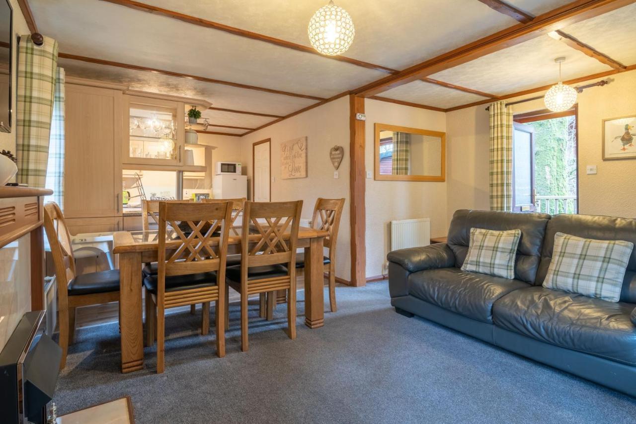 Woodland Retreat - White Cross Bay Windermere