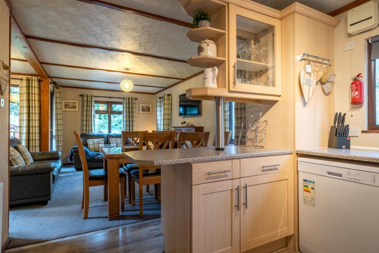 Woodland Retreat - White Cross Bay *
