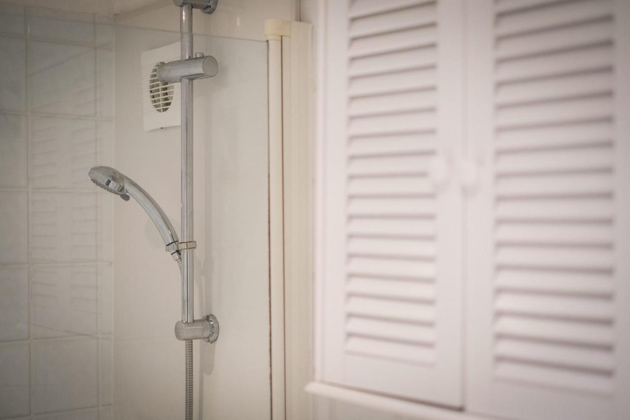 Guest house Glen Wynne - Free Off-site Health Club Access With Pool, Sauna, Steam & Gym 4*