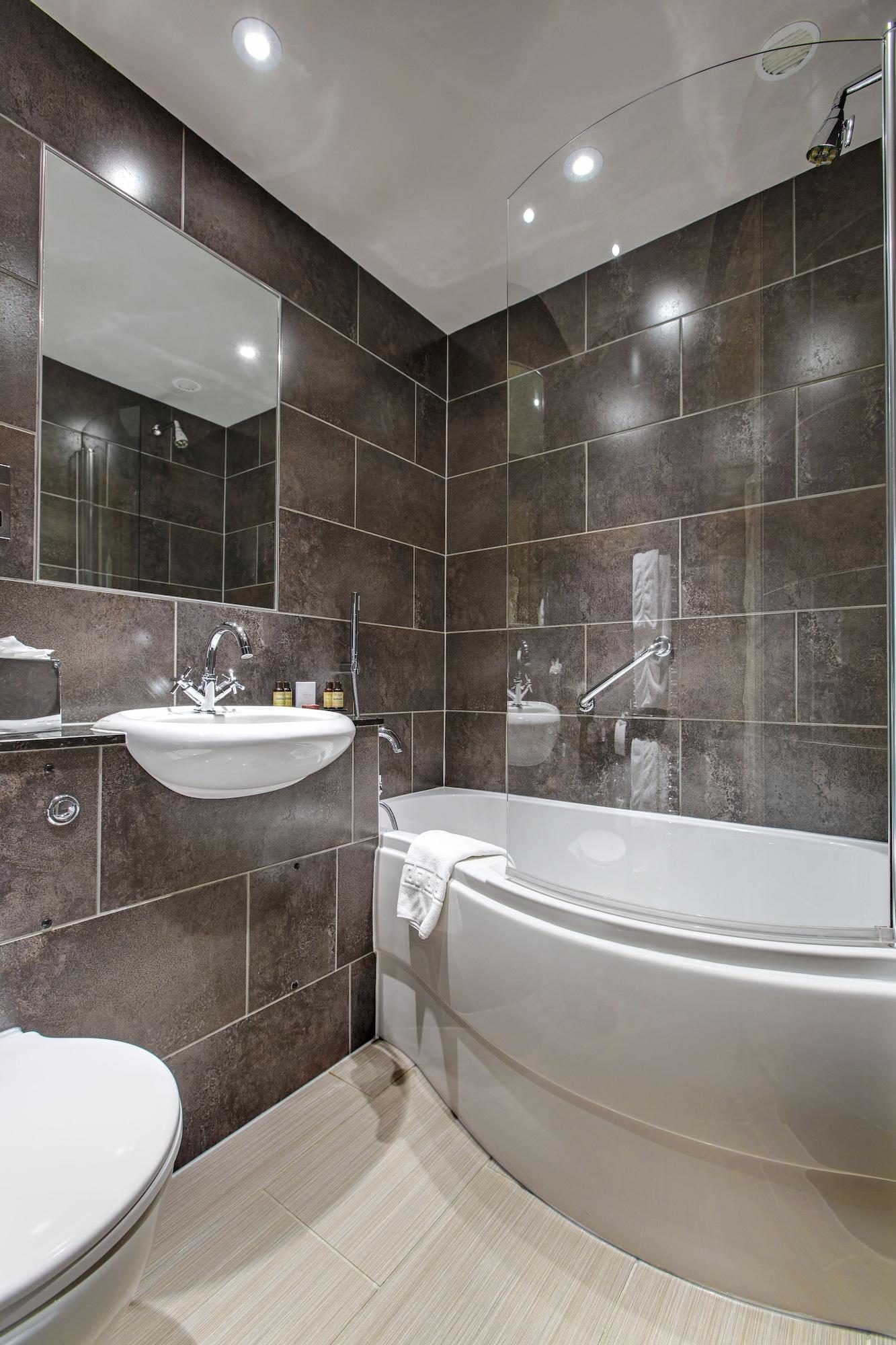 Cedar Manor Windermere