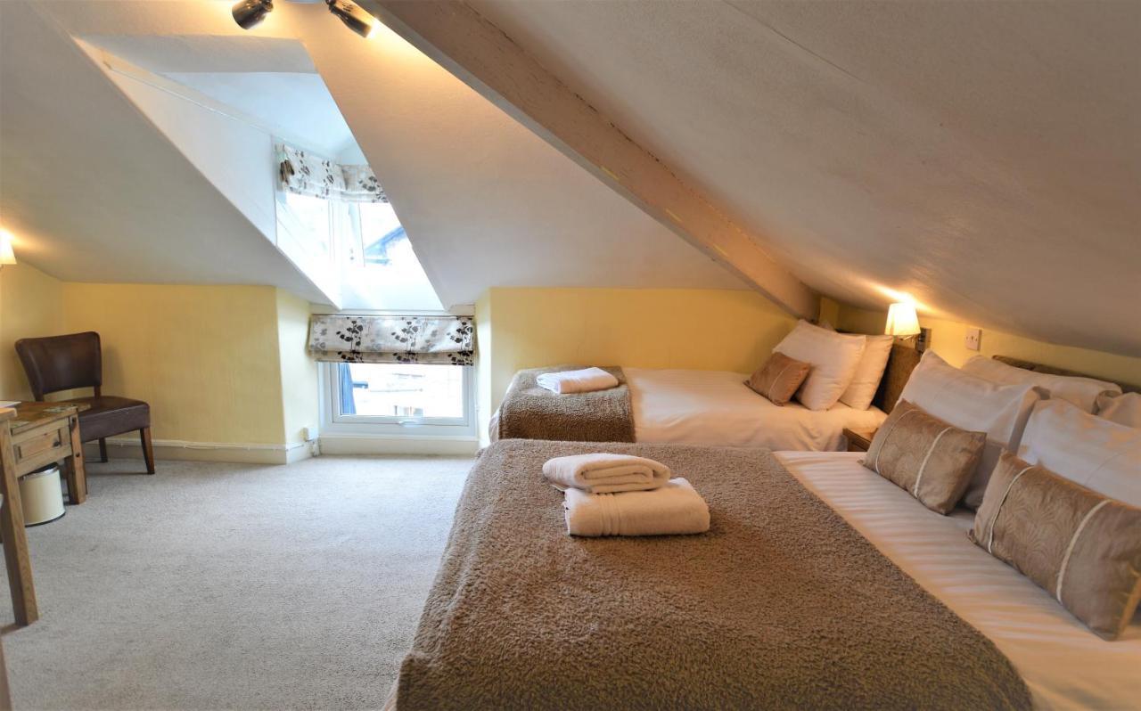 Bed & Breakfast Seasons 4*