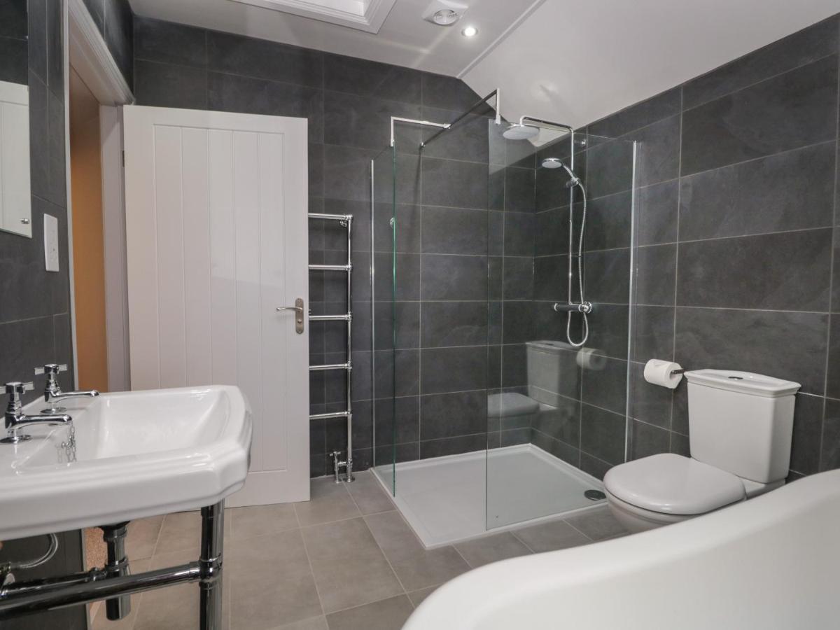 Holiday home Raybarrow *