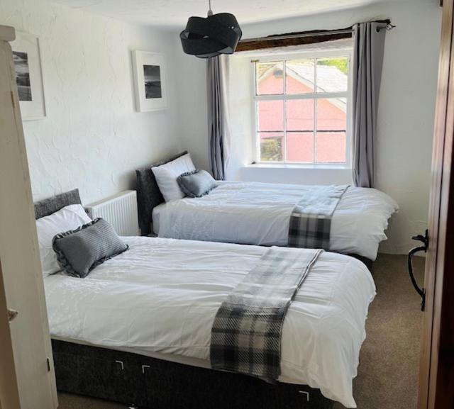 Quirky Cottage, Cosy Grade Ii Listed 2 Bed Troutbeck Bridge * Windermere