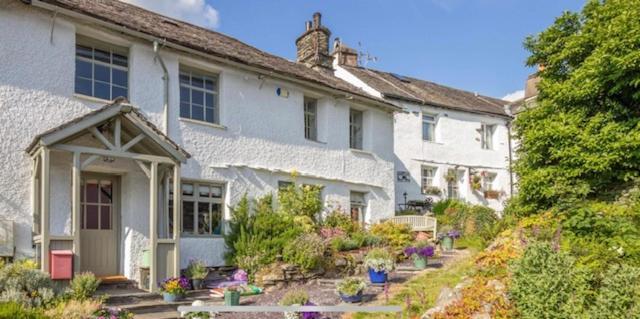 Apartment Quirky Cottage, Cosy Grade Ii Listed 2 Bed Troutbeck Bridge