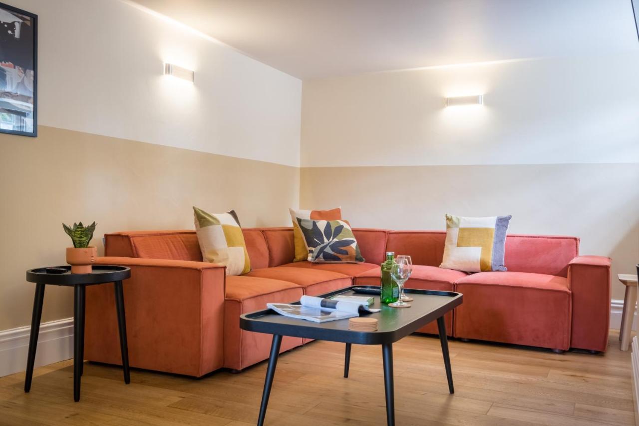 Leven Apartment