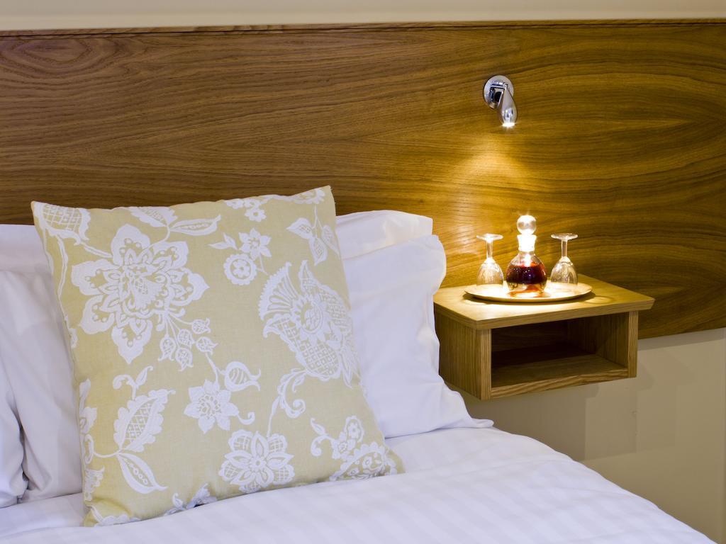The Coppice - Including Off-site Health Club Guest house 4*