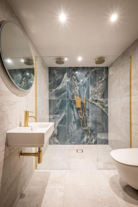 Glen Wynne: Pet-friendly With Health Club Access * Windermere