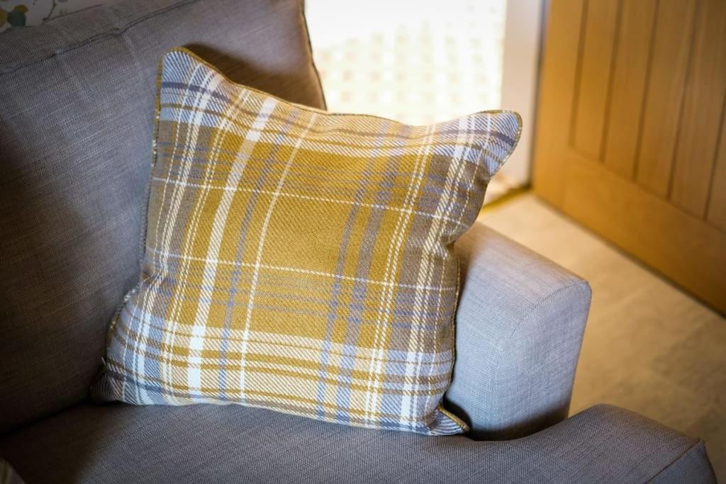 Glen Wynne: Pet-friendly With Health Club Access Apartment