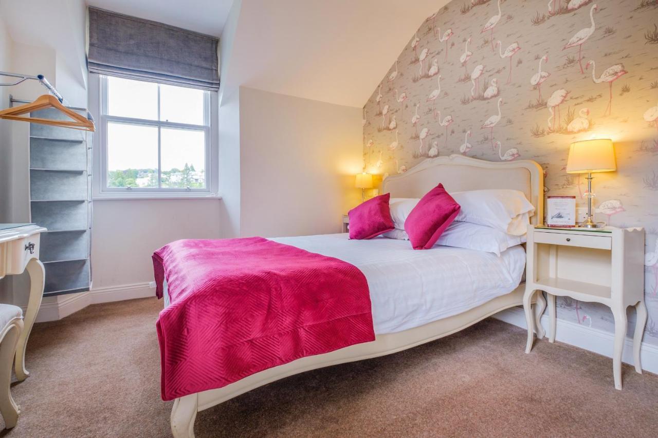 Rosemount Boutique * Windermere