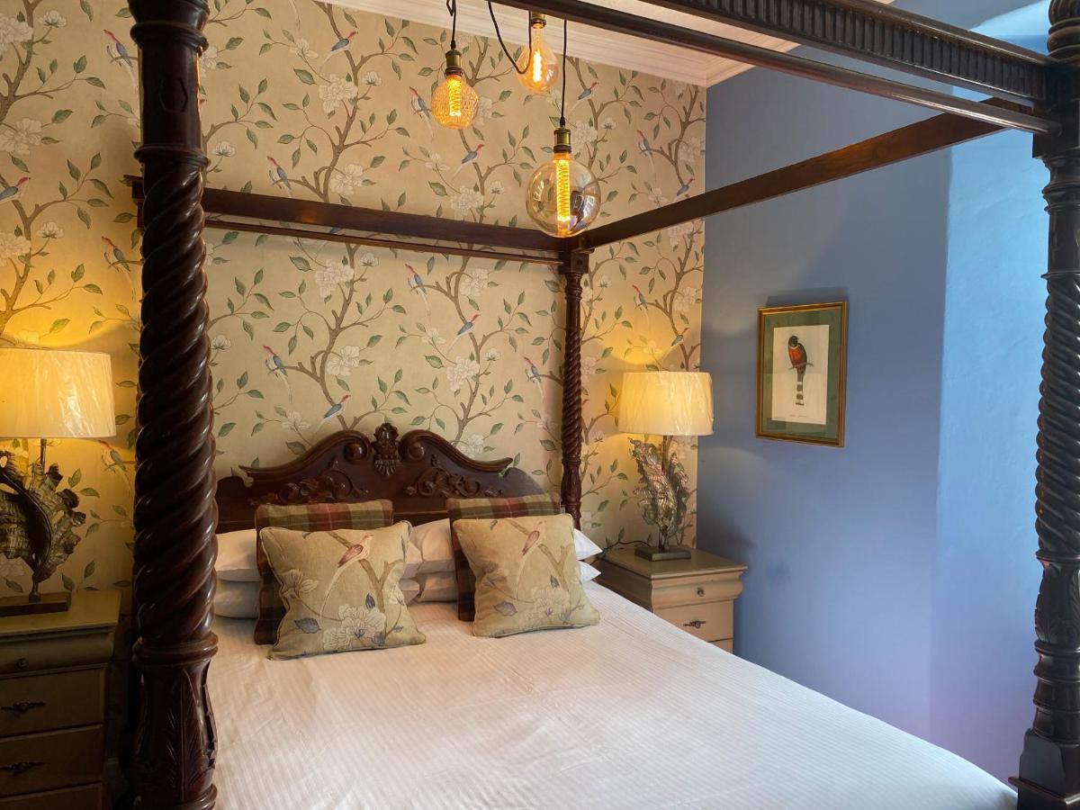 Lonsdale House * Windermere