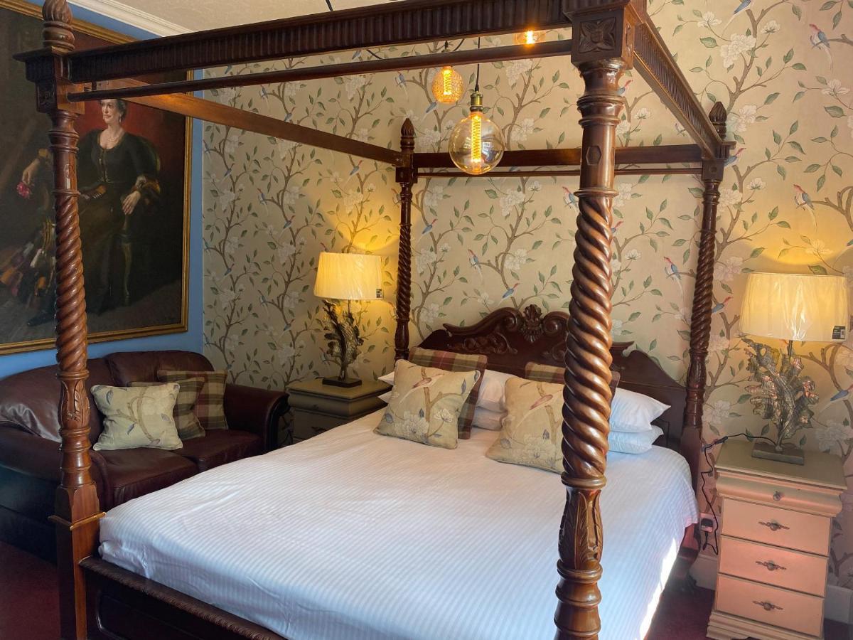 Lonsdale House * Windermere