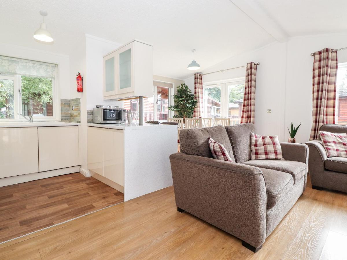 Honeysuckle Holiday home