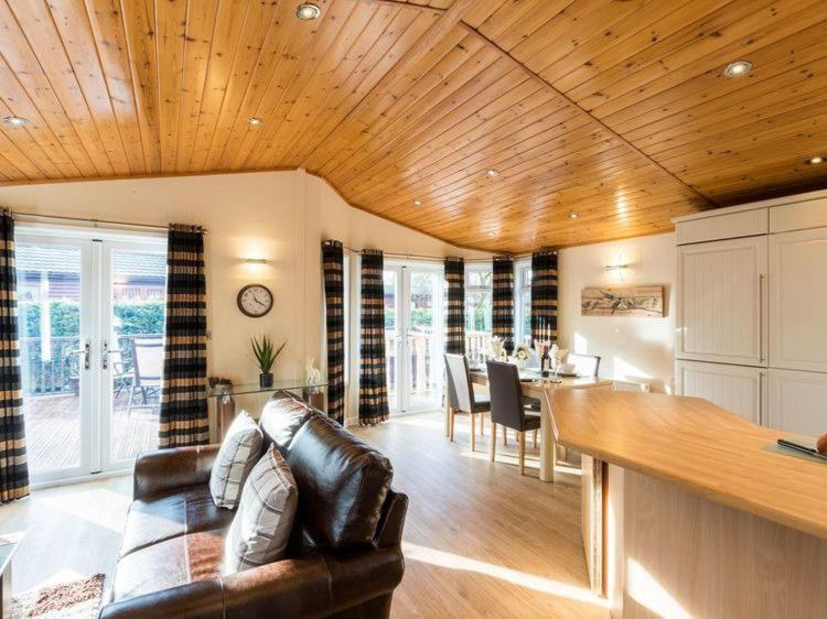 Retreat - White Cross Bay * Windermere