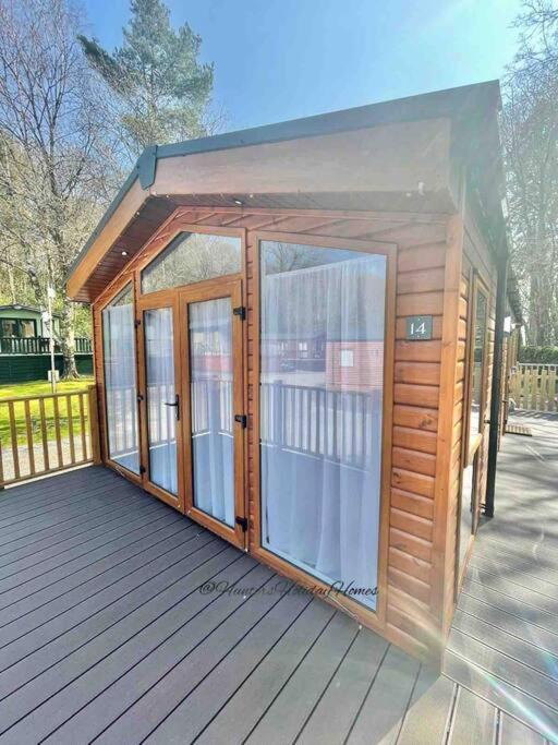 Chalet Hartland - White Cross Bay *