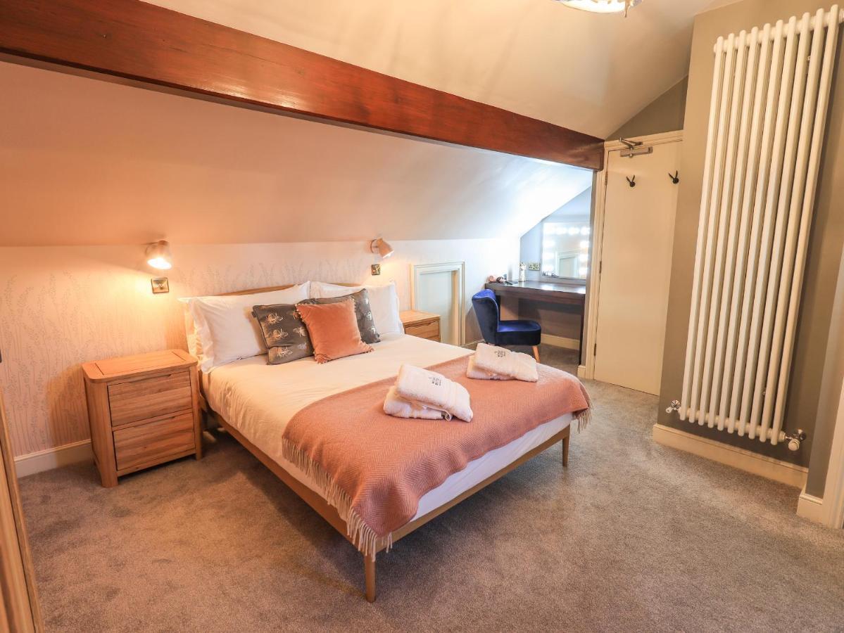 Woodlands Boutique * Windermere