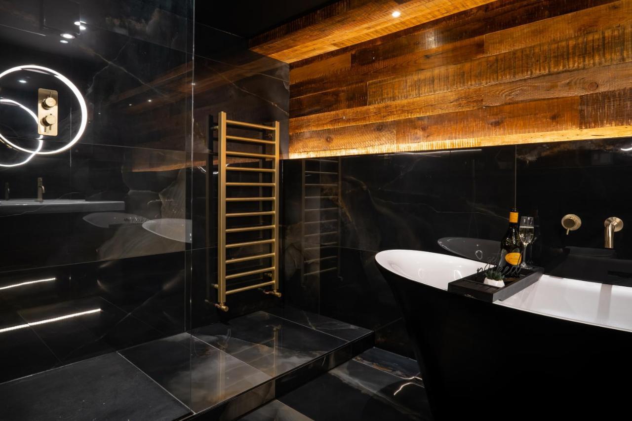 Mulberry Apartment *