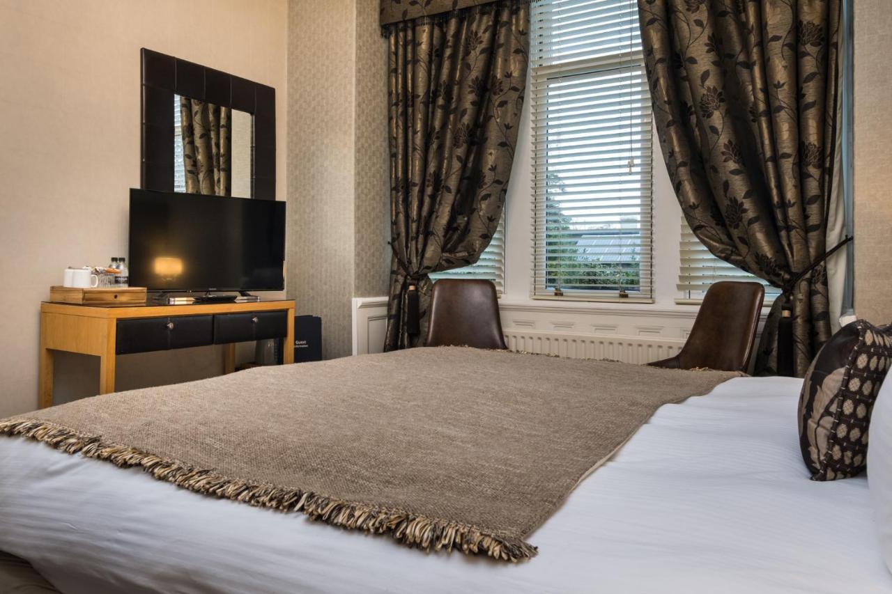 Guest house The Howbeck & The Retreat Incl Off-site Health Club And Parking Ev Point Available
