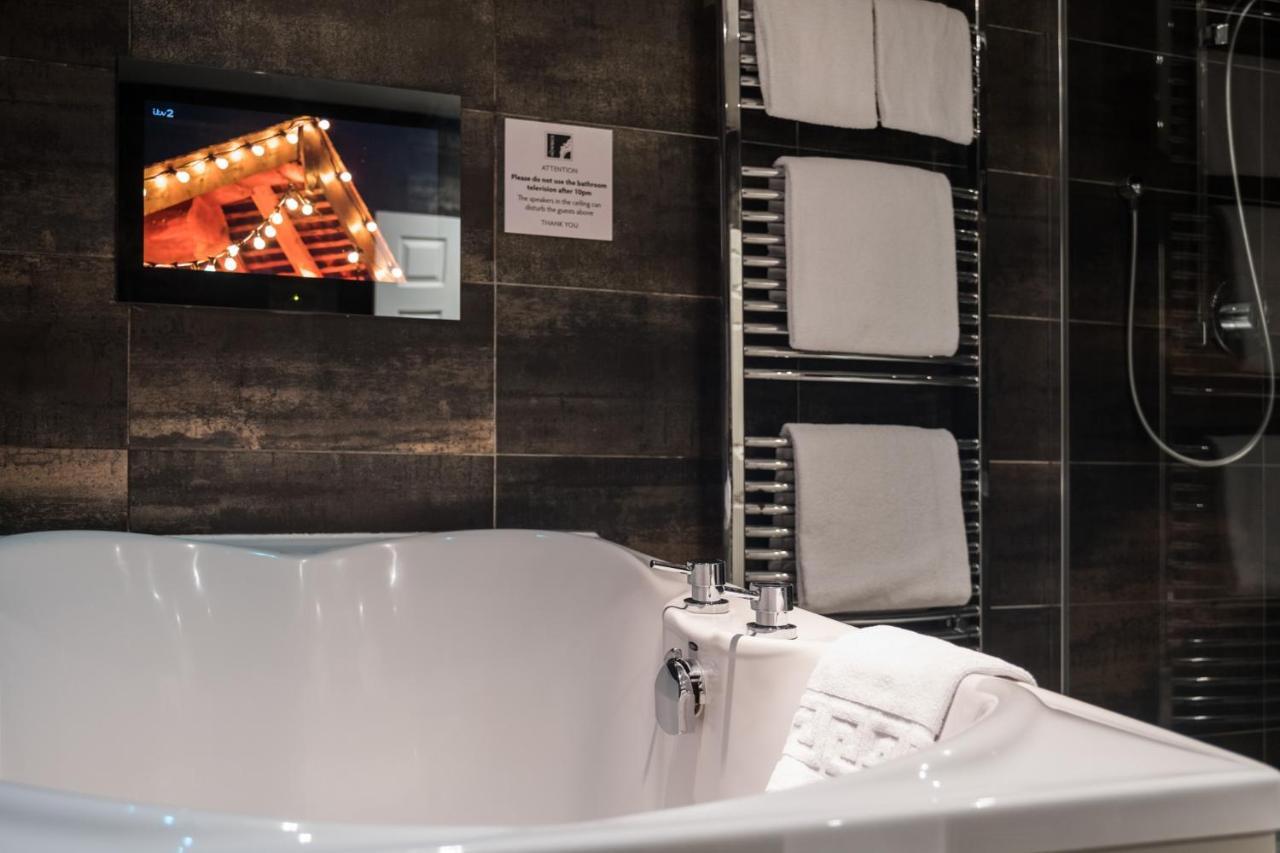 Guest house The Howbeck & The Retreat Incl Off-site Health Club And Parking Ev Point Available